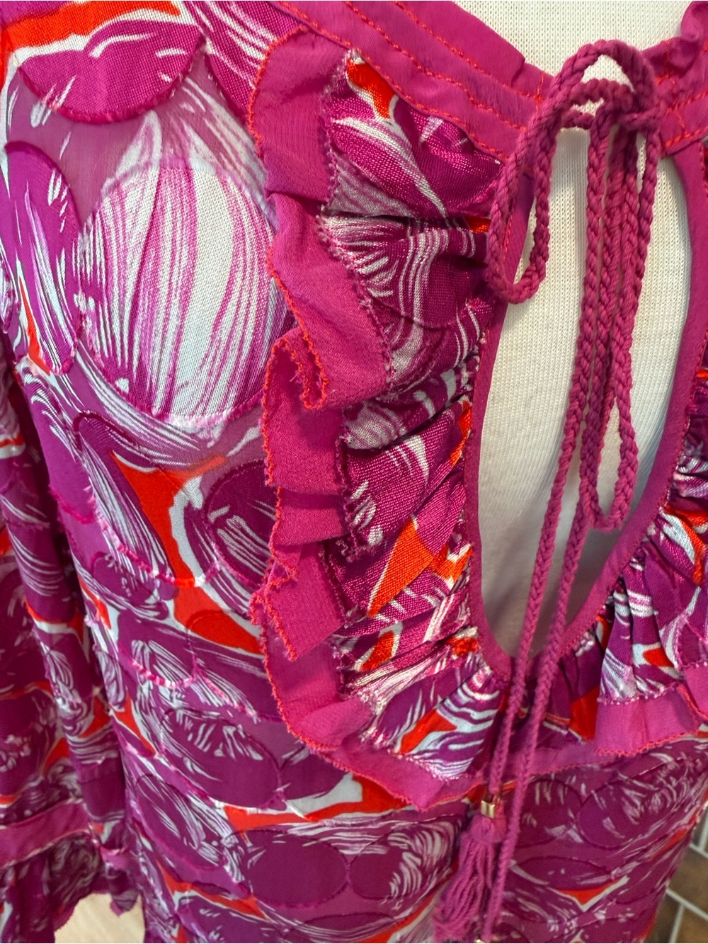 Tory Burch Gwenna Wild Orchid Silk Tunic Top Size 12 - Picture 7 of 16